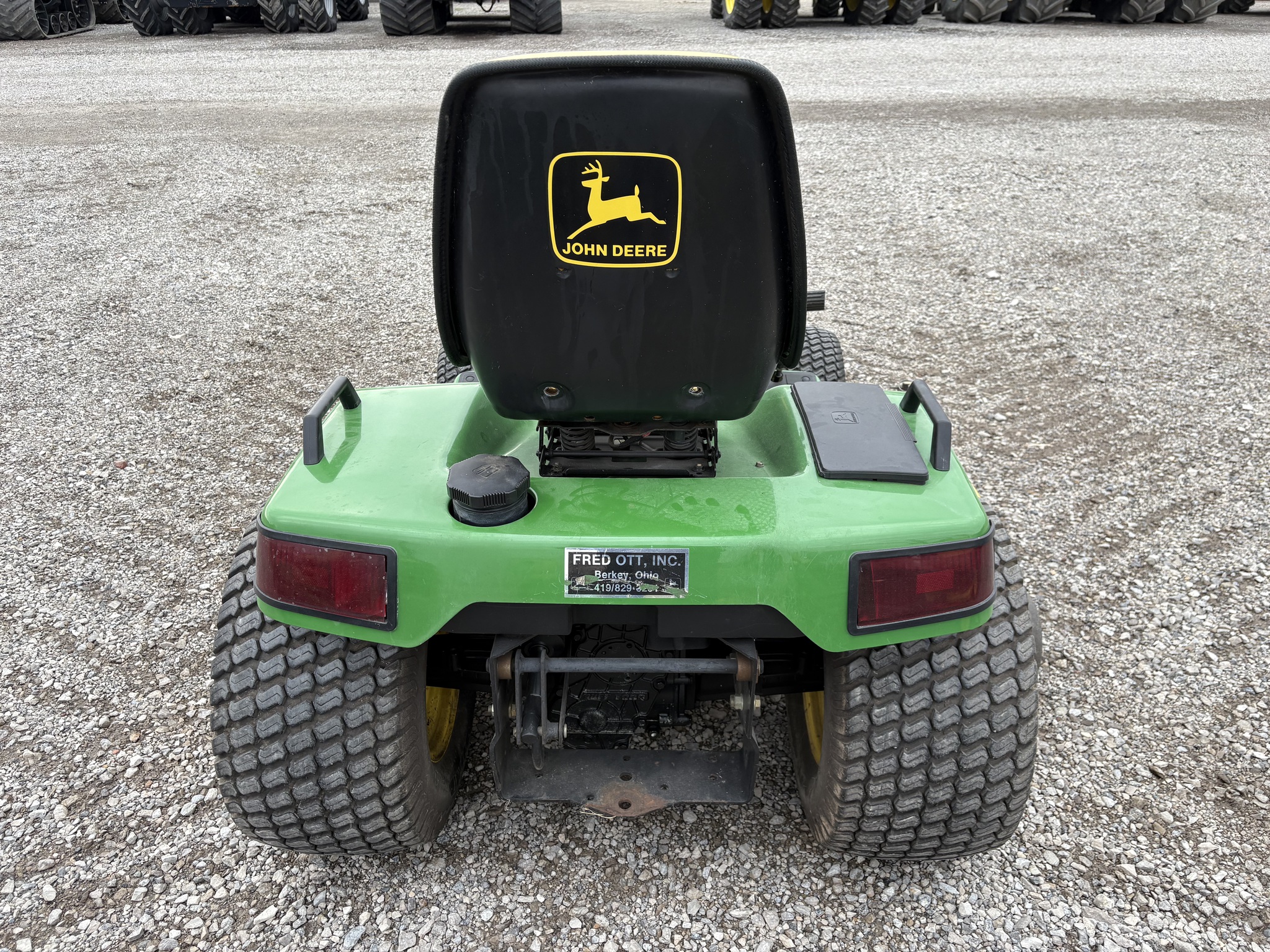 1998 John Deere 445 Image 6