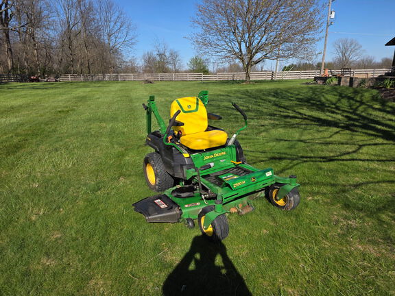 Used 2023 John Deere Z530M Zero Turn Mowers at Koenig Equipment in Urbana, OH - Photo3
