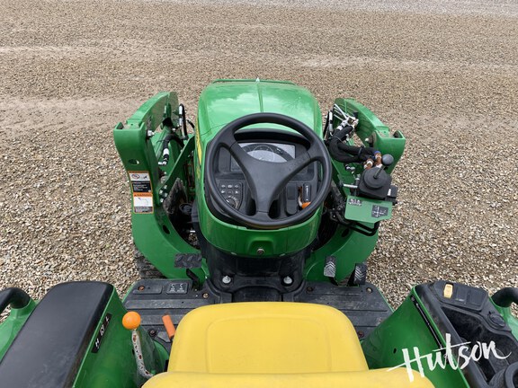 Photo of 2024 John Deere 3038E