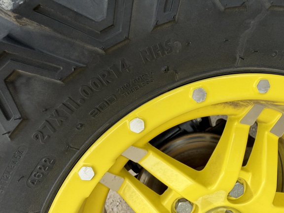 2023 John Deere XUV 835M - Photo12
