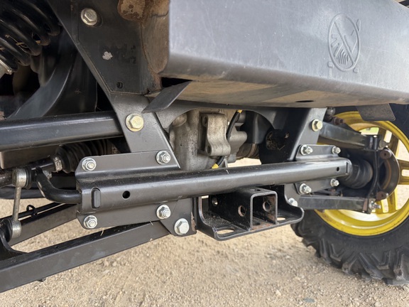 2023 John Deere XUV 835M - Photo17