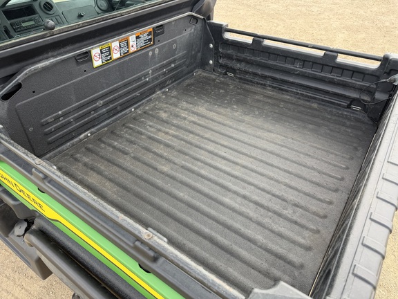 2023 John Deere XUV 835M - Photo15