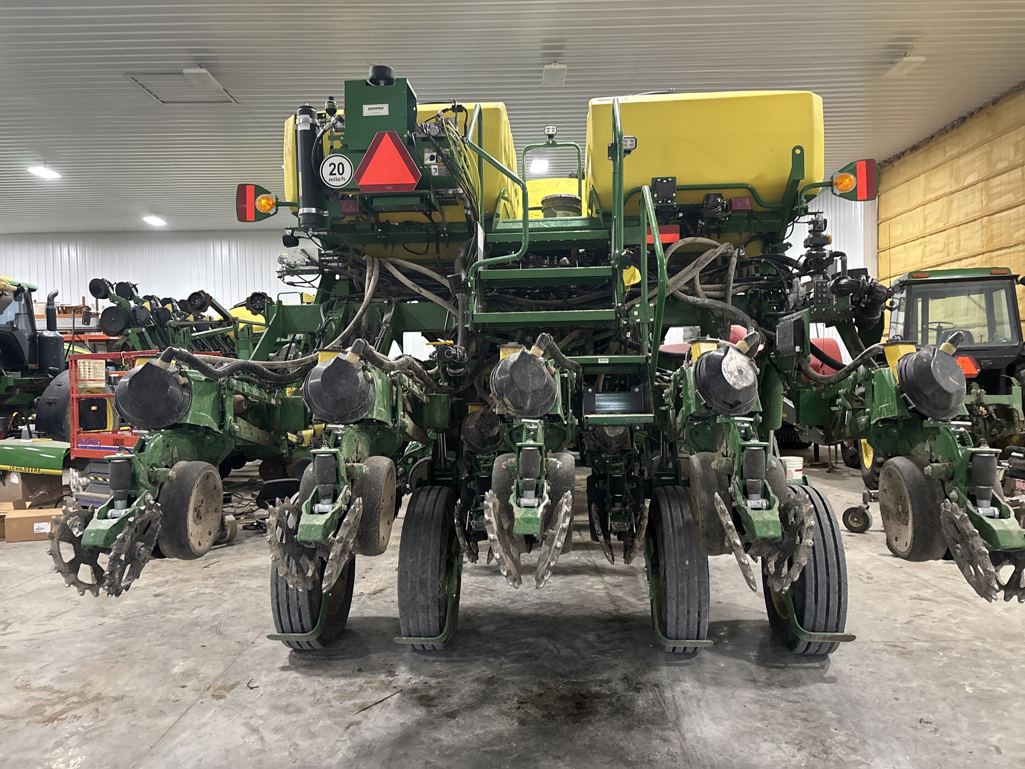 Used 2023 John Deere 1795 Planters: Drawn at Koenig Equipment in Franklin, IN - PhotoXL1