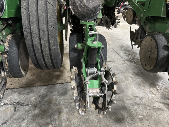 Used 2023 John Deere 1795 Planters: Drawn at Koenig Equipment in Franklin, IN - Photo6