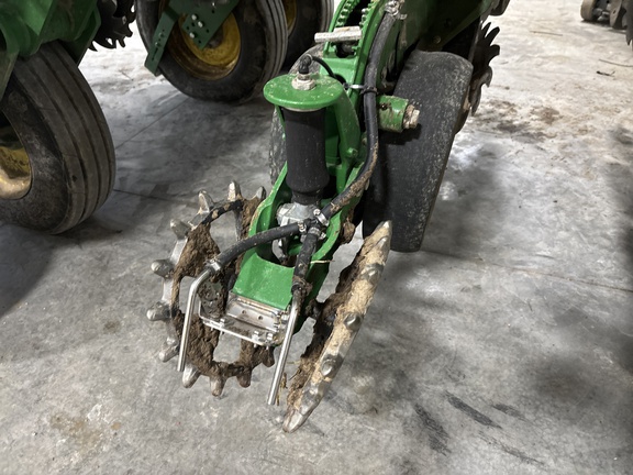 Used 2023 John Deere 1795 Planters: Drawn at Koenig Equipment in Franklin, IN - Photo12