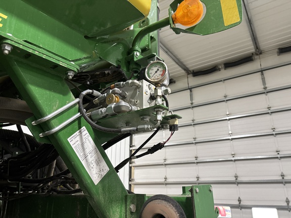 Used 2023 John Deere 1795 Planters: Drawn at Koenig Equipment in Franklin, IN - Photo18
