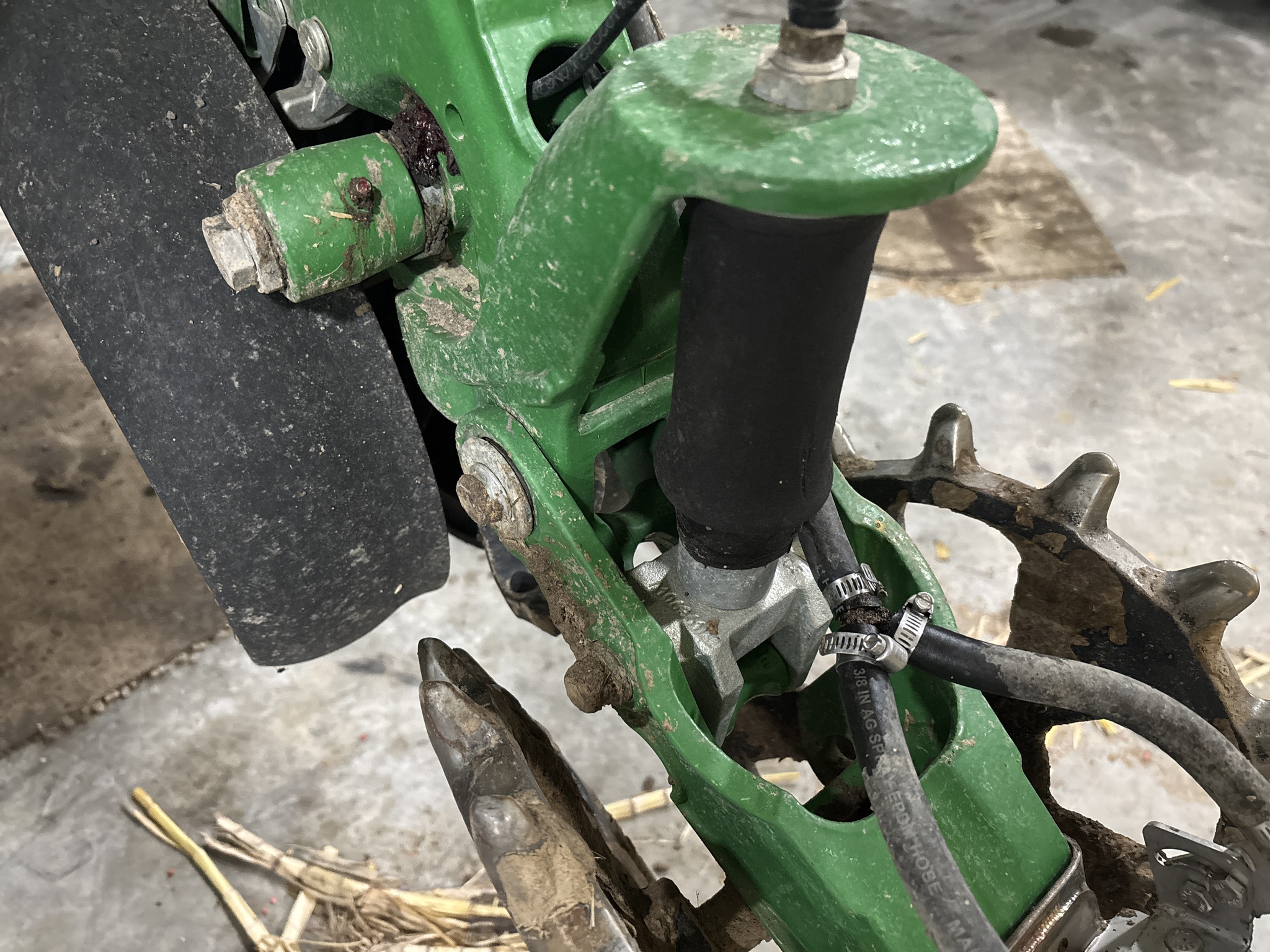 Used 2023 John Deere 1795 Planters: Drawn at Koenig Equipment in Franklin, IN - PhotoXL20