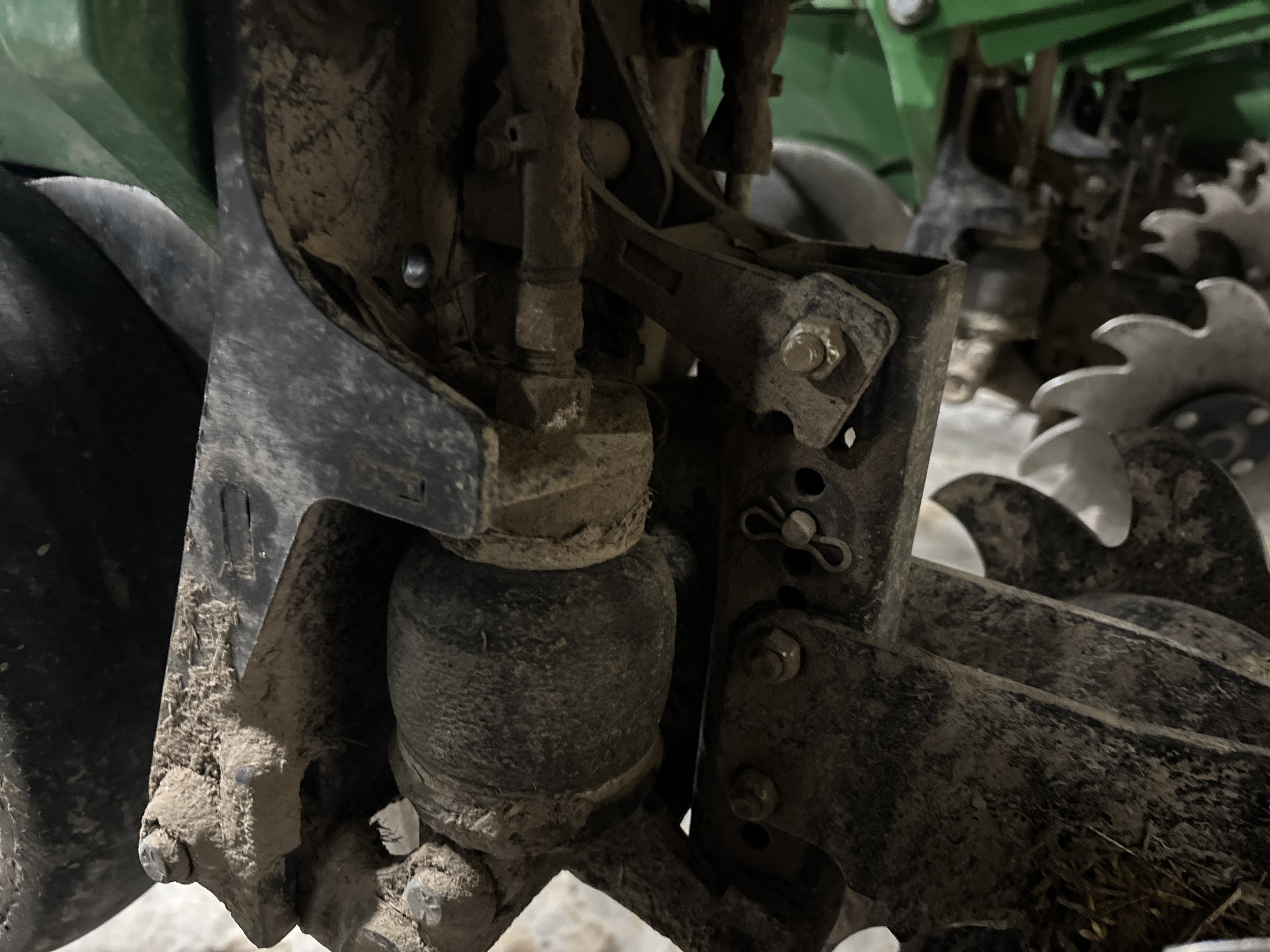 Used 2023 John Deere 1795 Planters: Drawn at Koenig Equipment in Franklin, IN - PhotoXL32