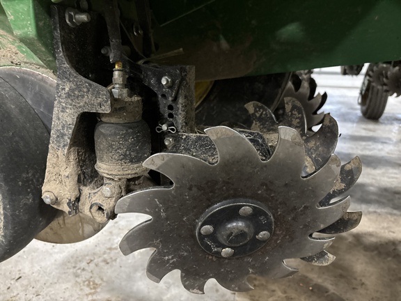 Used 2023 John Deere 1795 Planters: Drawn at Koenig Equipment in Franklin, IN - Photo33