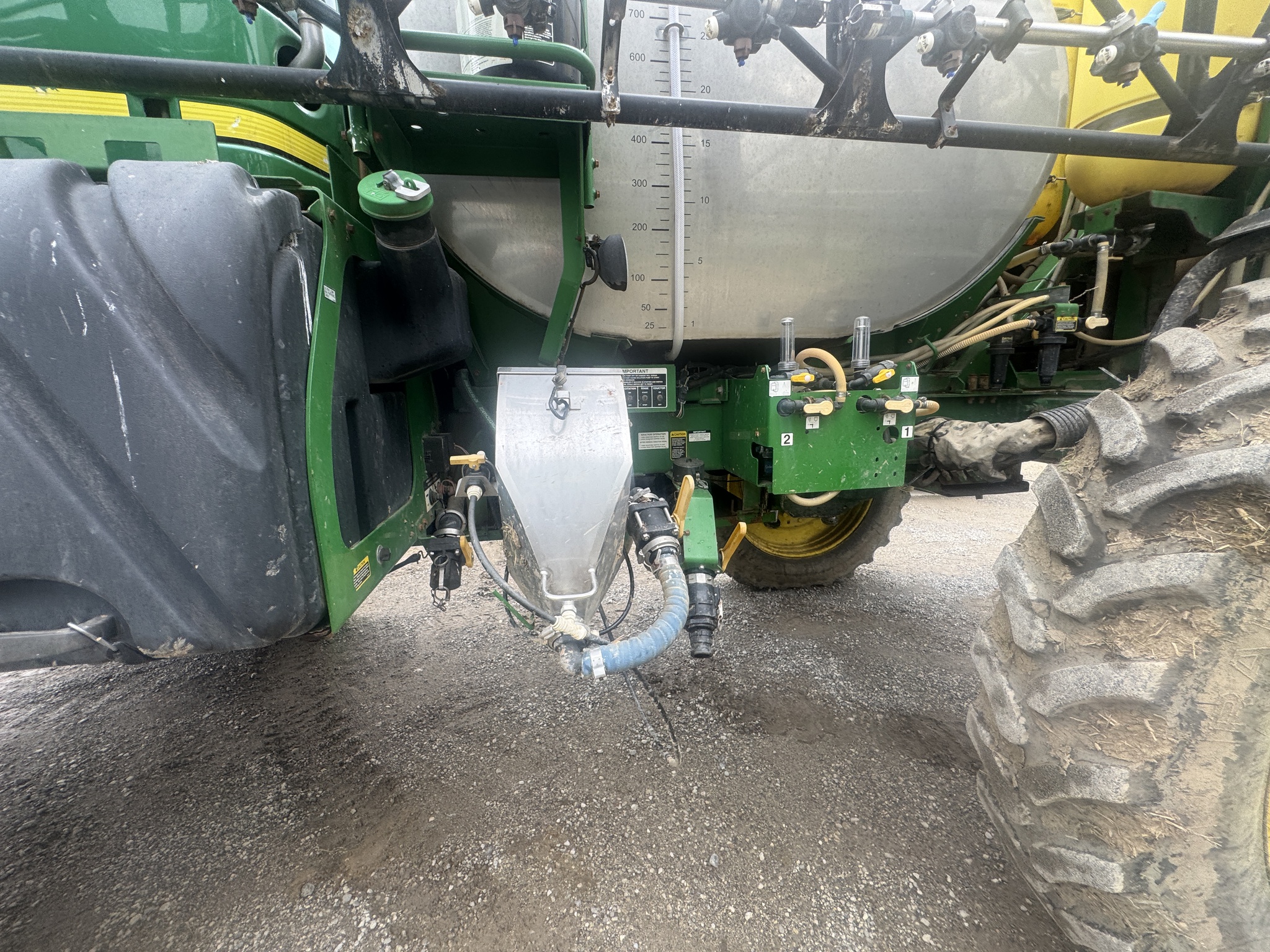 2014 John Deere 4940 Image 10