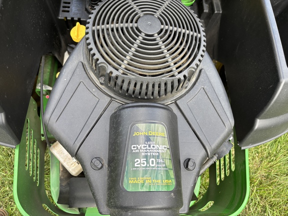 Used 2017 John Deere Z535M Zero Turn Mowers at Koenig Equipment in Oxford, OH - Photo10