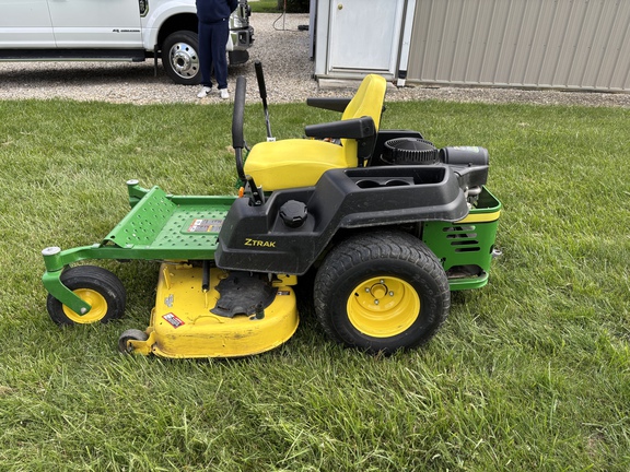 Used 2017 John Deere Z535M Zero Turn Mowers at Koenig Equipment in Oxford, OH - Photo1