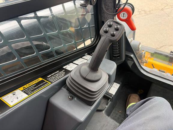 2024 John Deere 324G