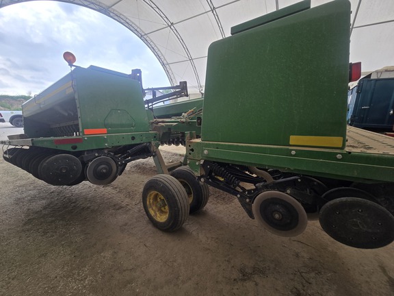 Photo of 2019 John Deere 455
