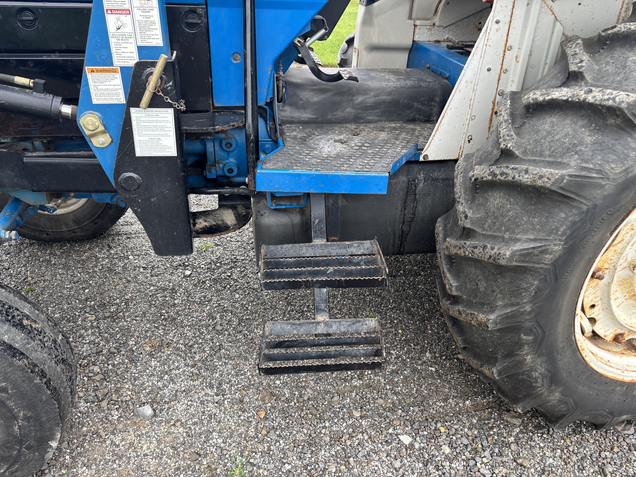 Used 1993 Ford 6640 SLE Utility Tractors at Koenig Equipment in Anna, OH - PhotoXL19