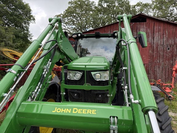 Photo of 2024 John Deere 6R 145