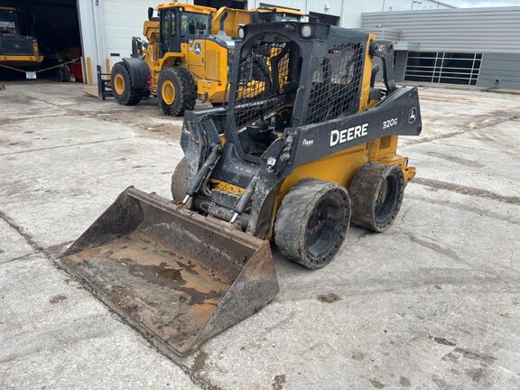 Photo of a 2019 John Deere 320G