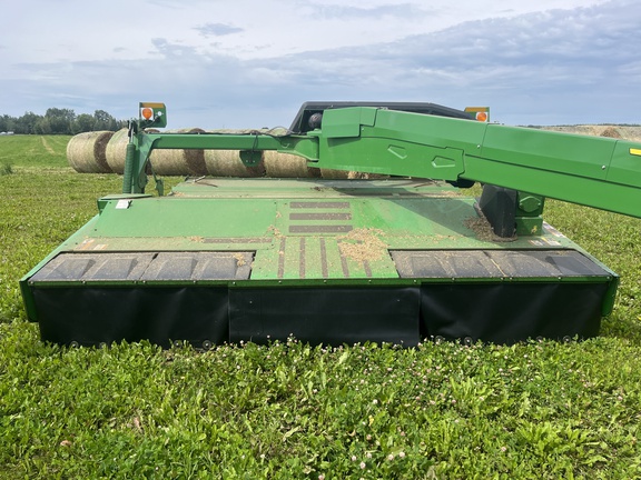 Used 2023 John Deere C400 Mower Conditioners at Horizon Ag & Turf in High Prairie, AB - Photo12