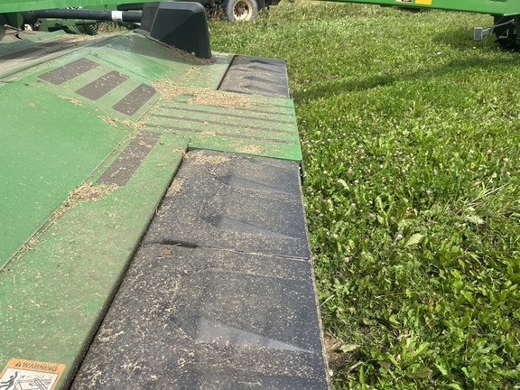 Used 2023 John Deere C400 Mower Conditioners at Horizon Ag & Turf in High Prairie, AB - Photo21