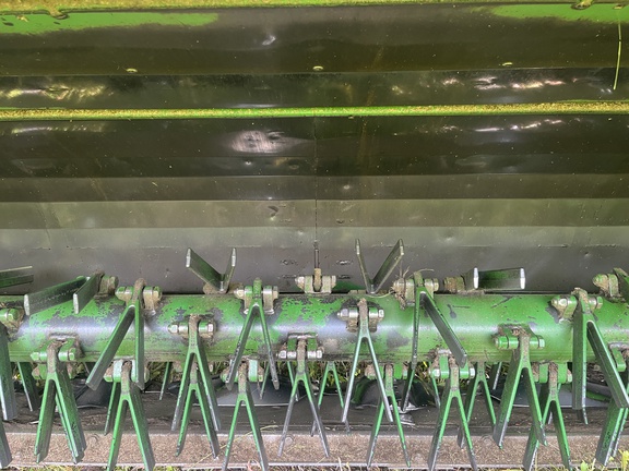Used 2023 John Deere C400 Mower Conditioners at Horizon Ag & Turf in High Prairie, AB - Photo26