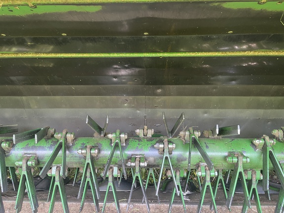 Used 2023 John Deere C400 Mower Conditioners at Horizon Ag & Turf in High Prairie, AB - Photo28