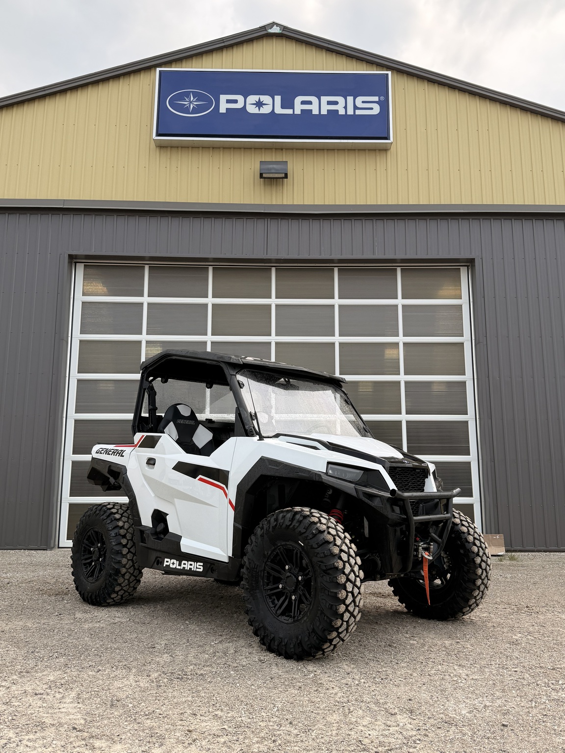 2021 Polaris GENERAL 1000 ATVs & Gators