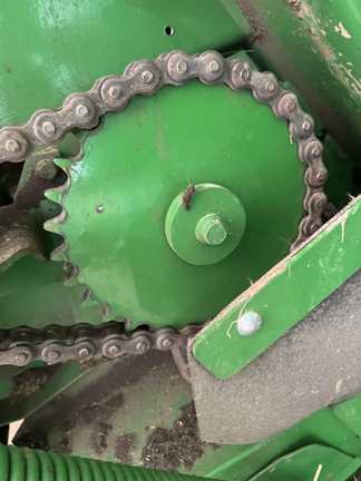 Used 2024 John Deere 561M Round Balers at Horizon Ag & Turf in Vermilion, AB - Photo9