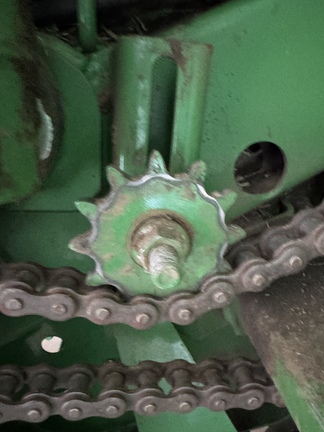 Used 2024 John Deere 561M Round Balers at Horizon Ag & Turf in Vermilion, AB - Photo15