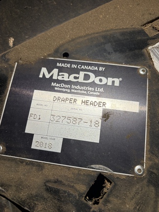 Used 2018 MacDon FD140 Combine Platforms at Horizon Ag & Turf in Lloydminster, AB - Photo3