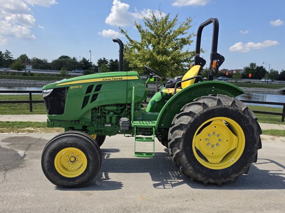 2024 John-Deere 5050E