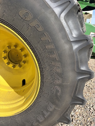 Used 2017 John Deere S680 Combines at Horizon Ag & Turf in Lloydminster, AB - Photo2