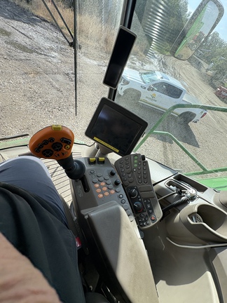 Used 2017 John Deere S680 Combines at Horizon Ag & Turf in Lloydminster, AB - Photo14