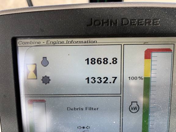 Used 2017 John Deere S680 Combines at Horizon Ag & Turf in Lloydminster, AB - Photo20