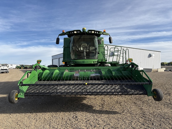 Used 2017 John Deere S680 Combines at Horizon Ag & Turf in Lloydminster, AB - Photo2