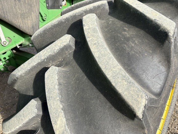 Used 2017 John Deere S680 Combines at Horizon Ag & Turf in Lloydminster, AB - Photo14