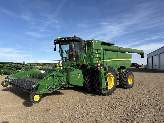John Deere S680