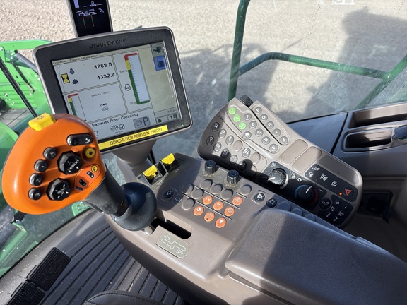 Used 2017 John Deere S680 Combines at Horizon Ag & Turf in Lloydminster, AB - Photo19