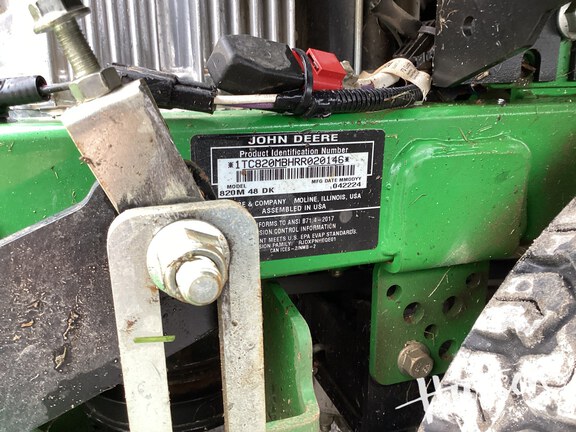Photo of 2024 John Deere Q820M