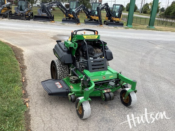 Photo of 2024 John Deere Q820M