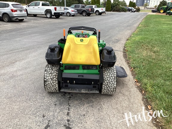 Photo of 2024 John Deere Q820M