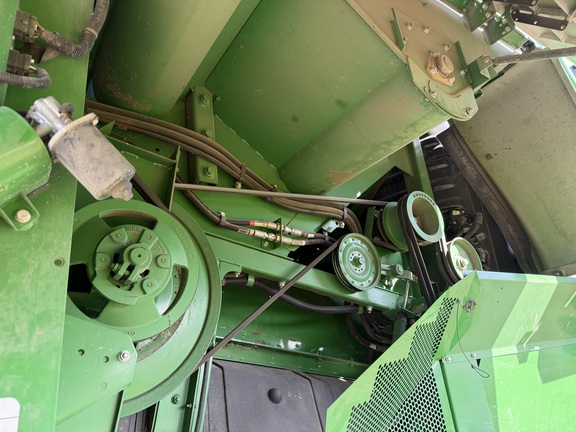 2014 John Deere S690 - Photo23