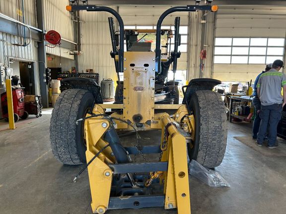 2019 John Deere 772G