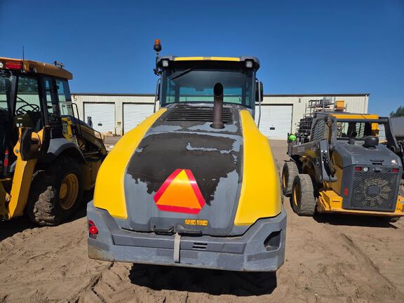 2014 Dynapac CA2500PA