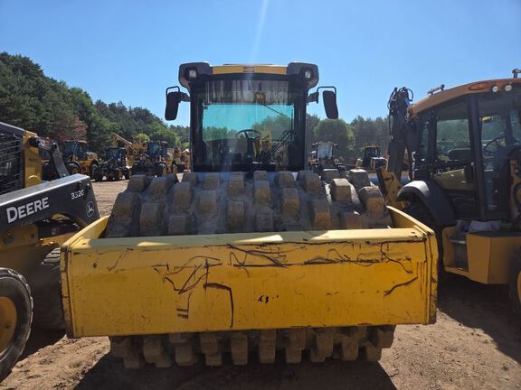 2014 Dynapac CA2500PA