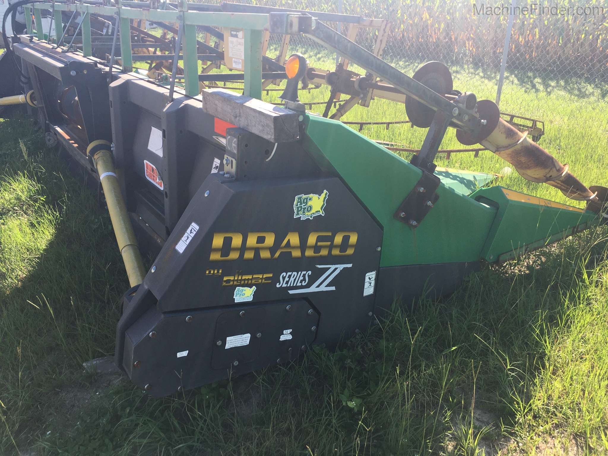 2013 Drago 6 ROW CORN HEAD Image 3