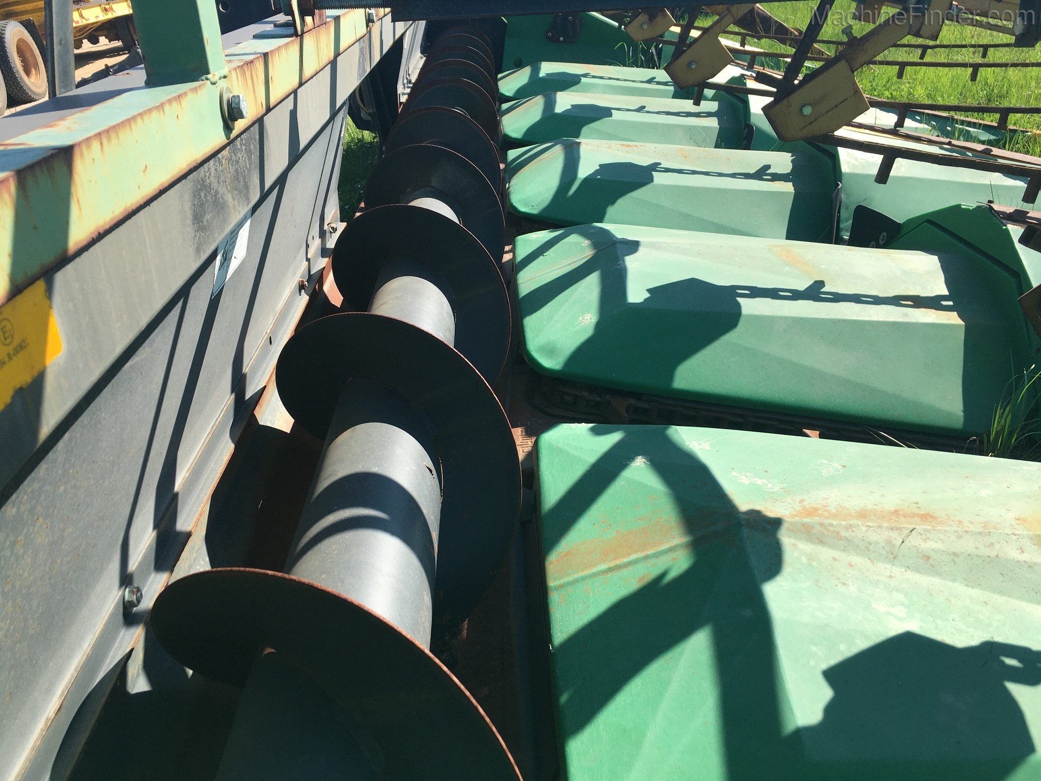 2013 Drago 6 ROW CORN HEAD Image 11