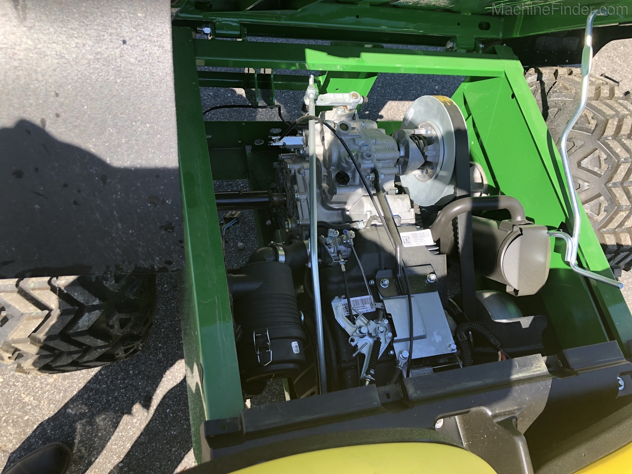 2020 John Deere TS Image 6