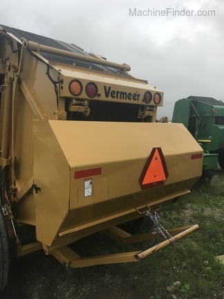 Vermeer 604M Image 2