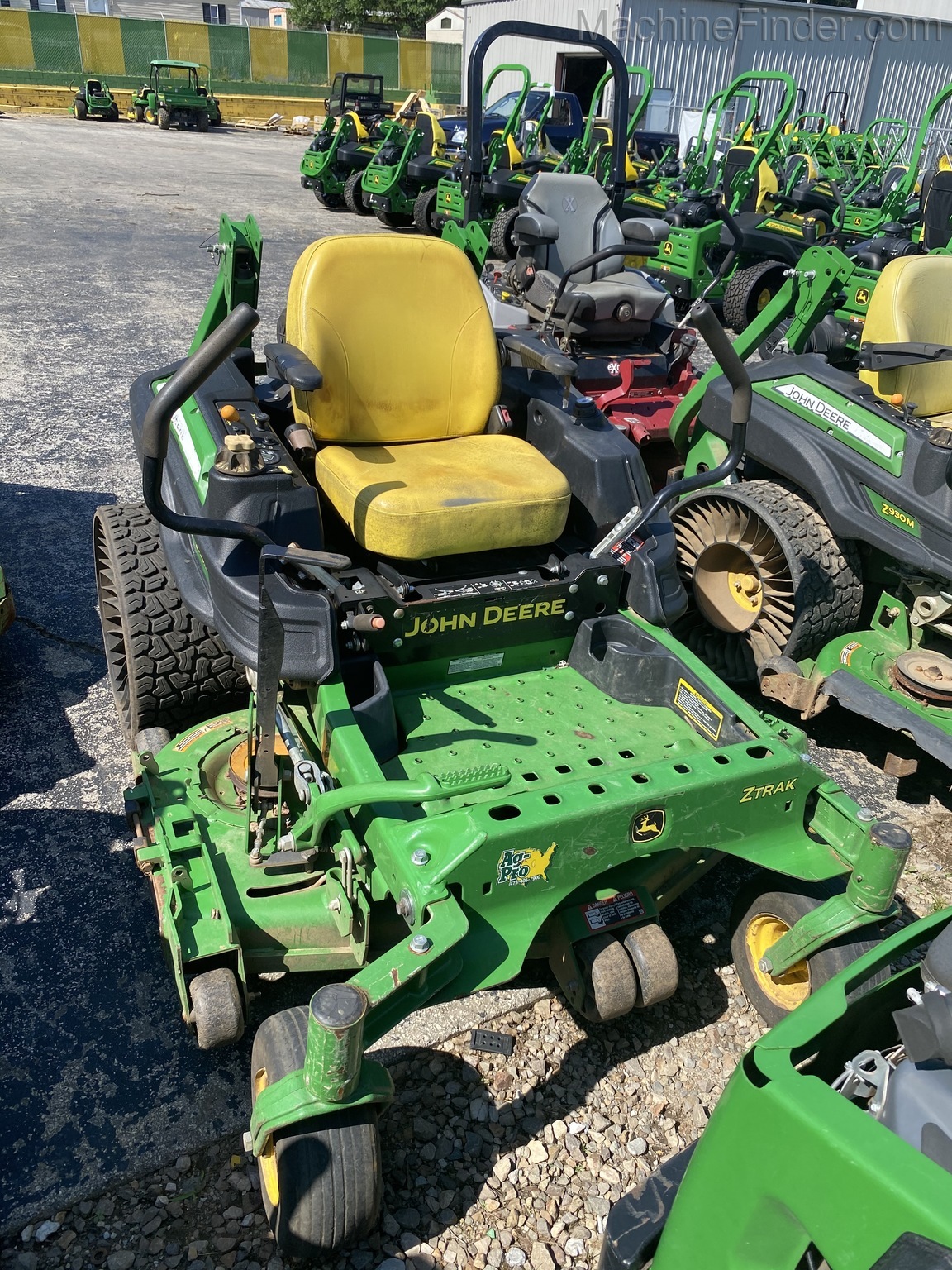 2017 John Deere Z930M Image 1
