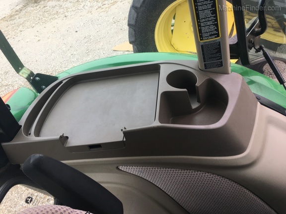 2013 John Deere 5085E Image 15
